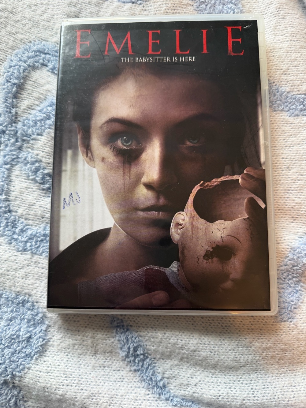 Horror DVD: Emelie